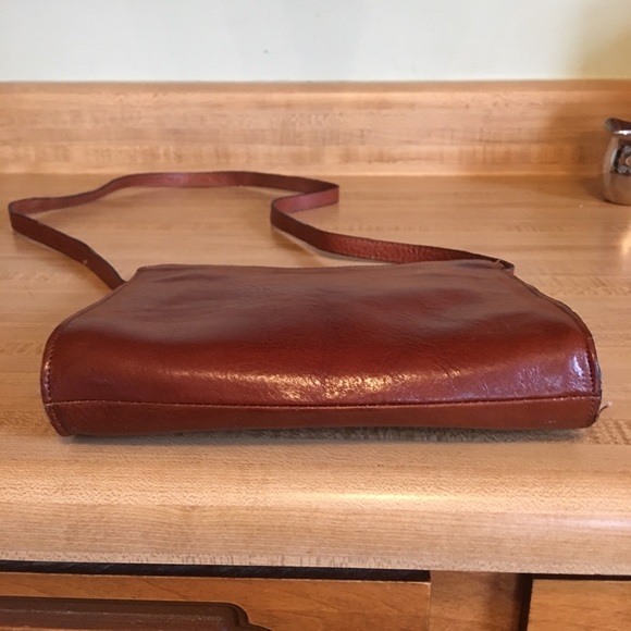 Vintage Tano Leather Crossbody Pocketbook - Picture 6 of 8